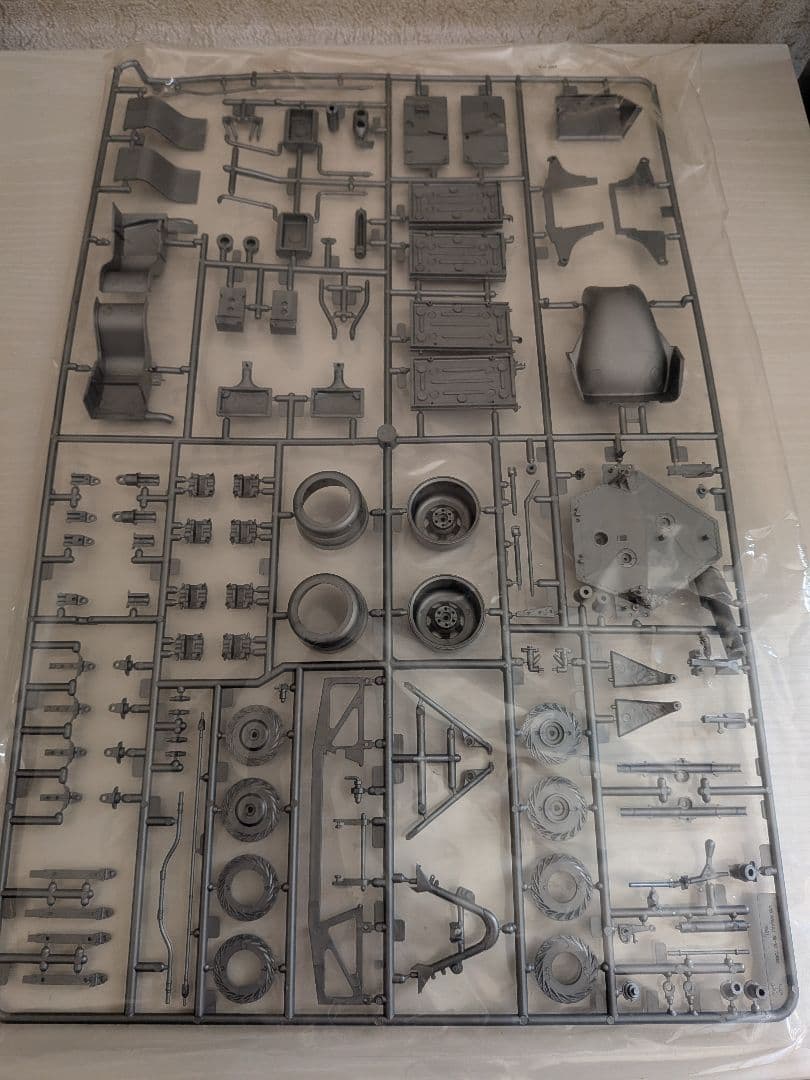 F1 タミヤ製 1/12ビッグスケール ルノーRENAULT RE-20 ターボ