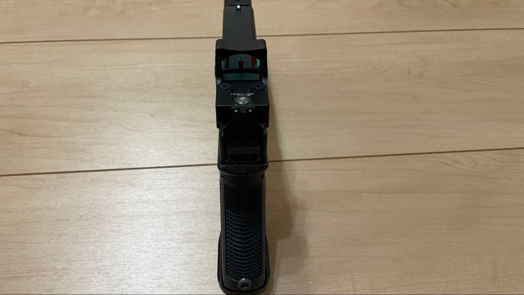 東京マルイglock17 gne3 カスタム　ホルスター付き