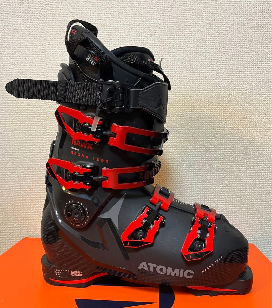 幅広モデル ATOMIC Hawx Magna 130S 26-26.5cm