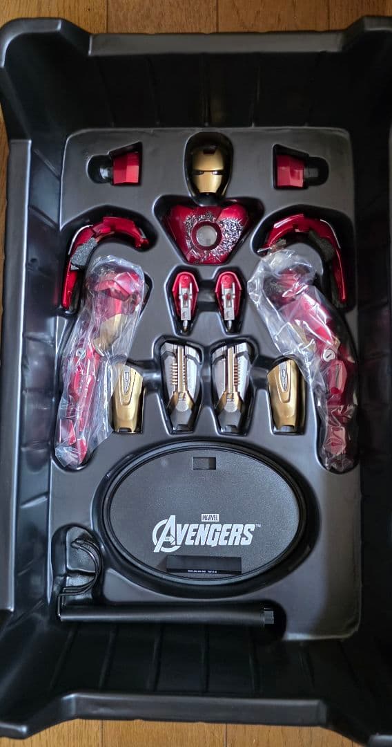hottoys アベンジャーズ　アイアンマン・マーク７