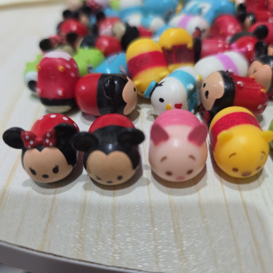 バスボール　マスコット　ツムツムなど　たくさん　数は不明　ディズニー　フィギュア