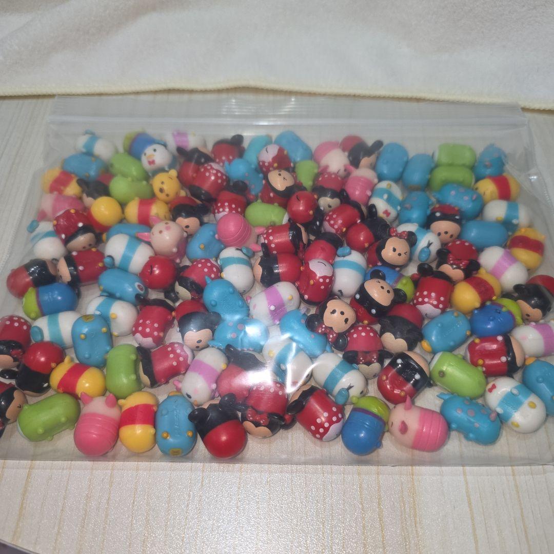 バスボール　マスコット　ツムツムなど　たくさん　数は不明　ディズニー　フィギュア