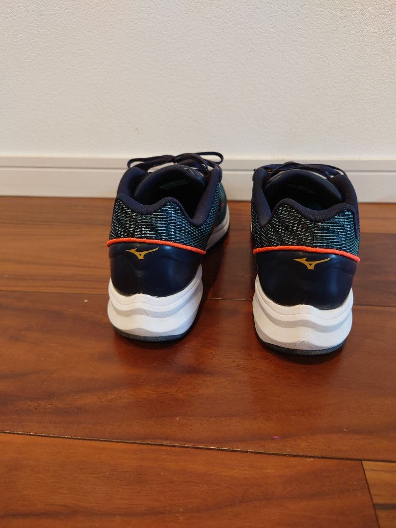 ミズノプロ　ウエーブライトレボランプロ