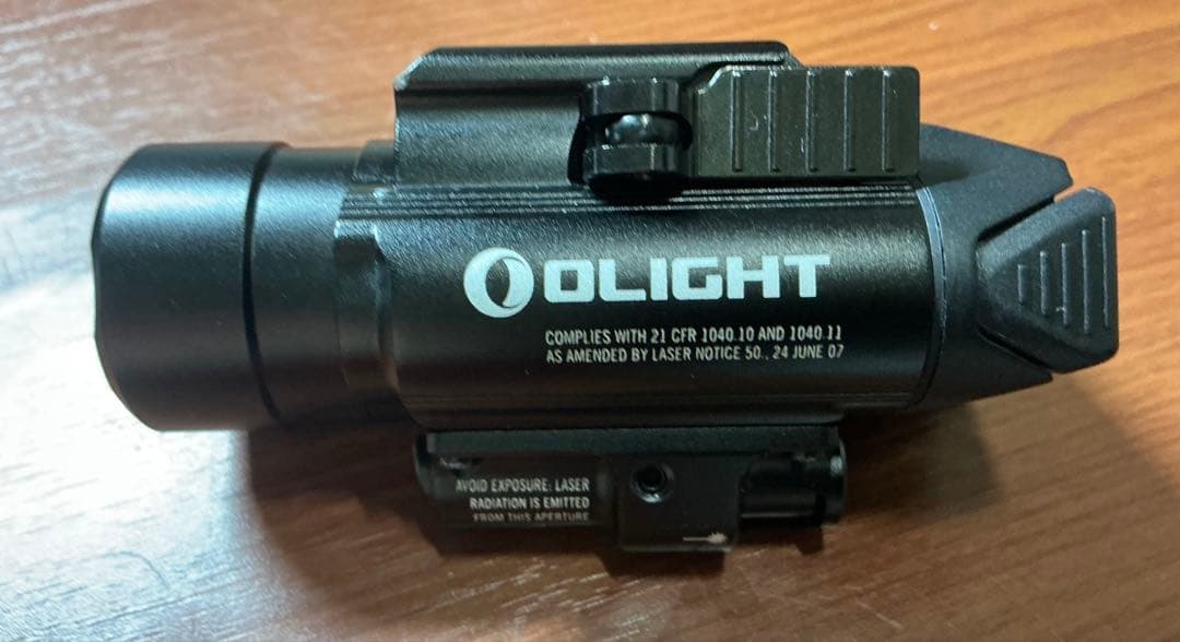 OLIGHT Baldr PRO グリーンレーザー&LED タクティカルライト