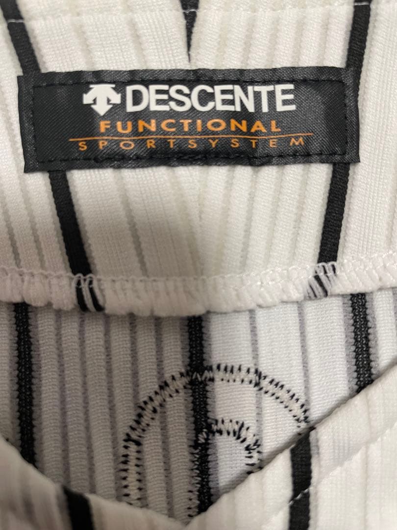 阪神タイガースMR.ROOKIE ユニフォーム 119