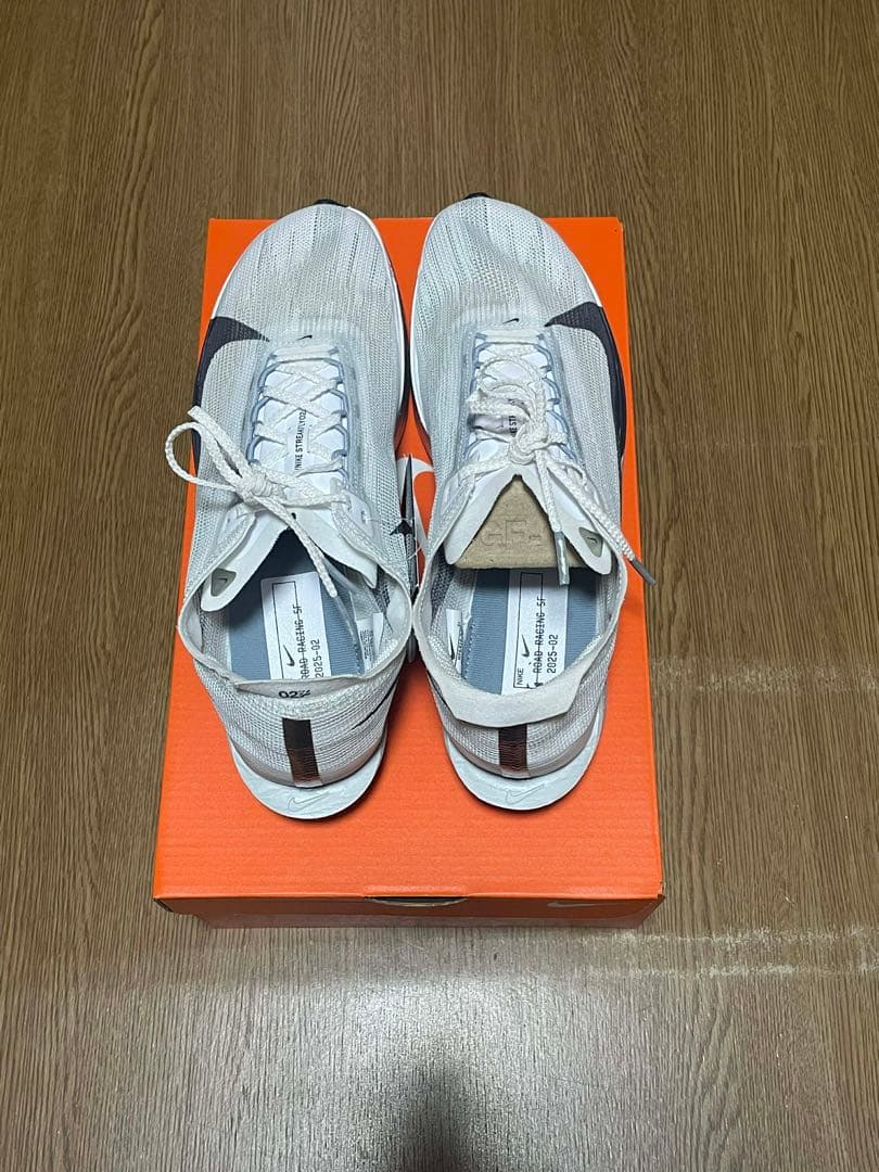 ナイキ　ランニングシューズ　ストリークフライ2 26