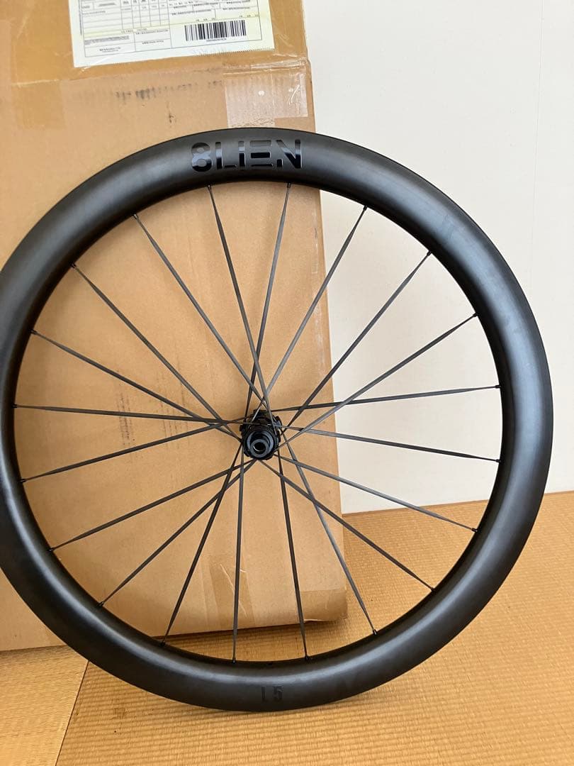 8LIEN（エイリアン）L5W Disc Carbon wheel