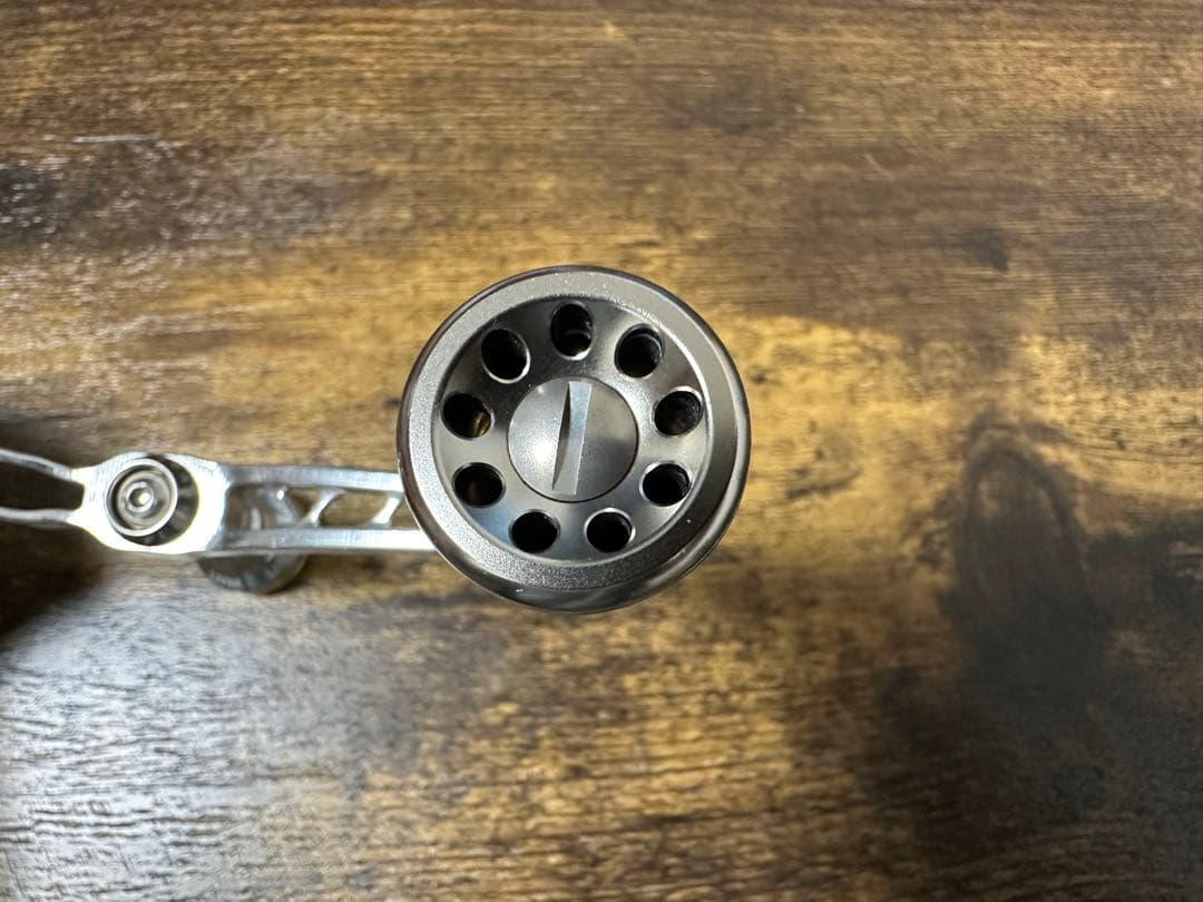 Union 52-58 LIVRE カスタムハンドル F inoノア　ダイワ用