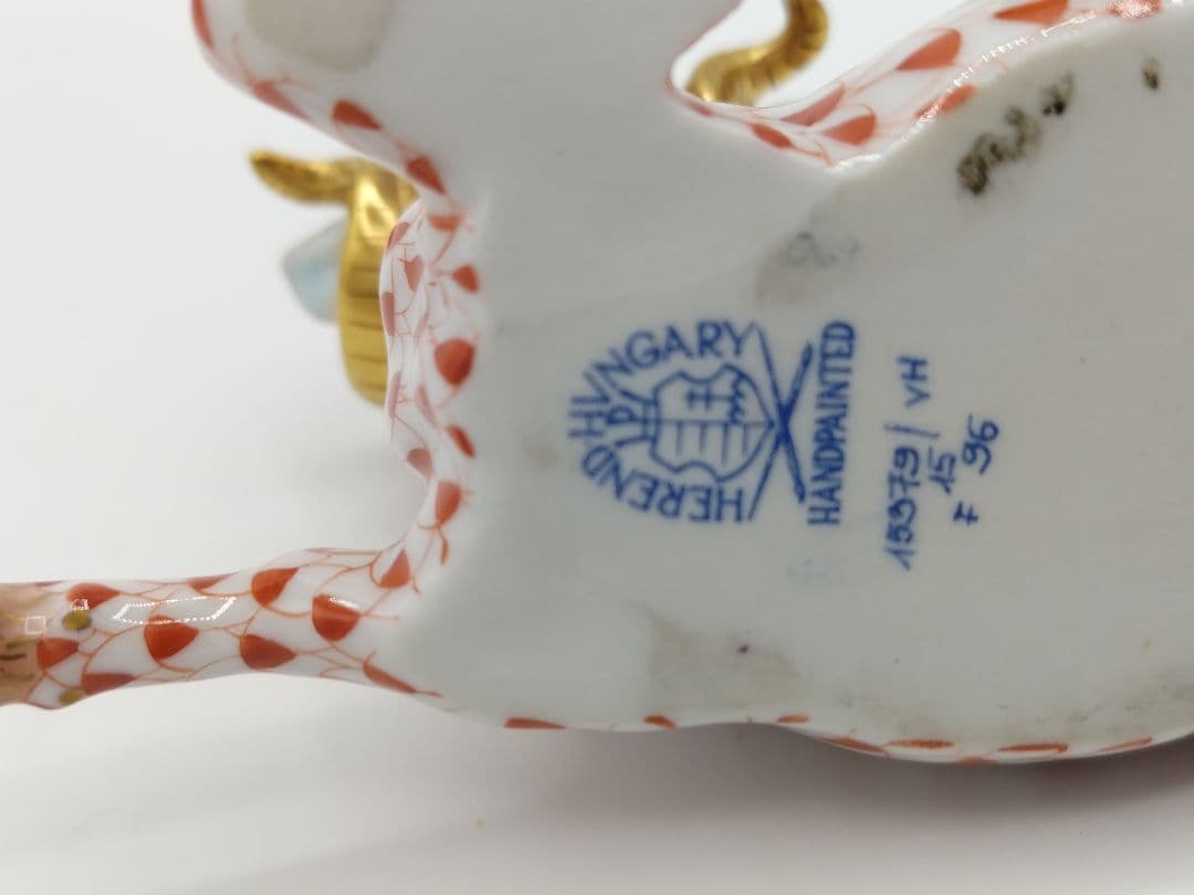 ヘレンド　干支シリーズ 「未(ひつじ)」金彩仕上げ 置物　フィギュリン磁器