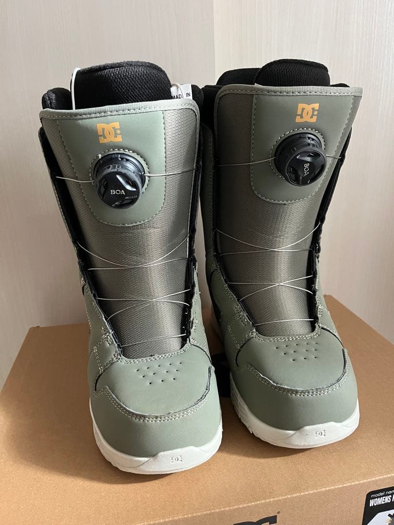 DC WOMENS PHASE BOA OVSウィメンズ フェーズボアスノーボー