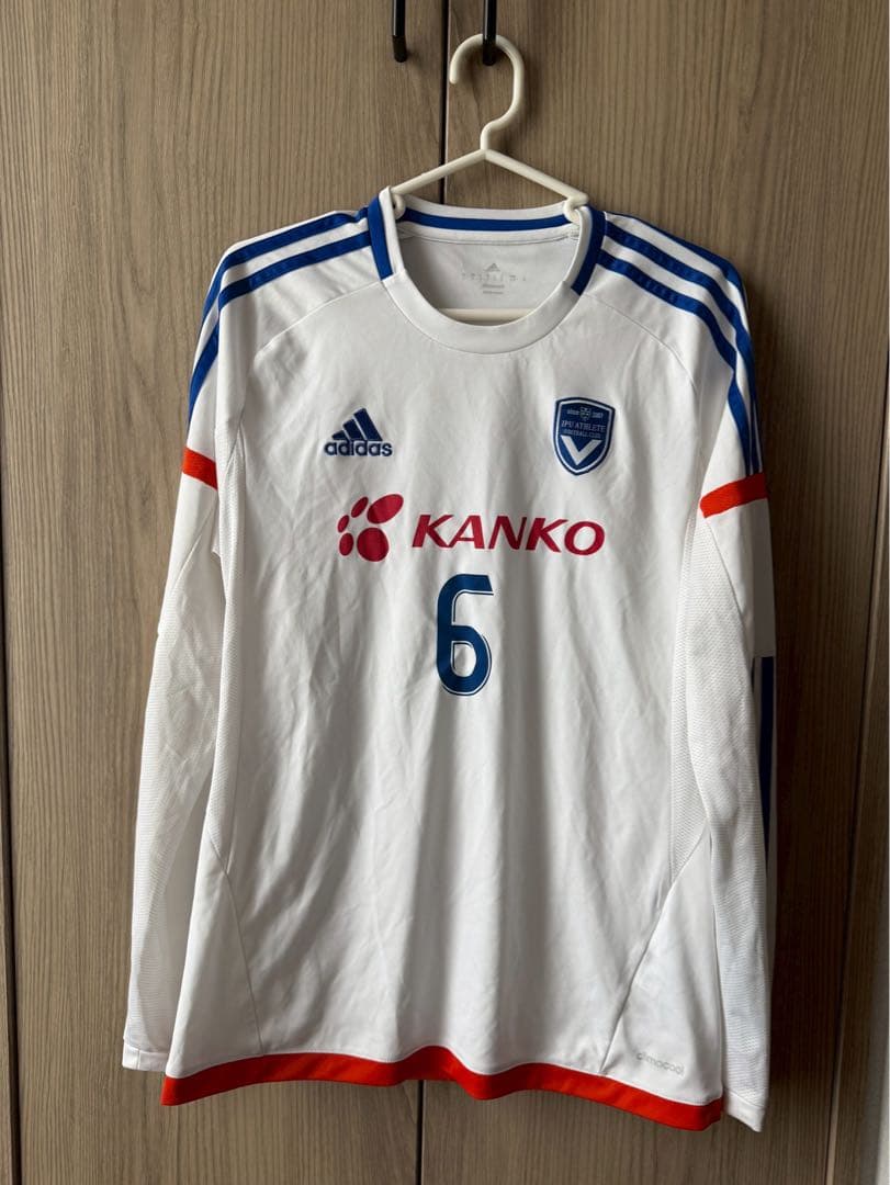 環太平洋大学　IPU サッカー部　ユニフォームadidas ３点セット　Mサイズ