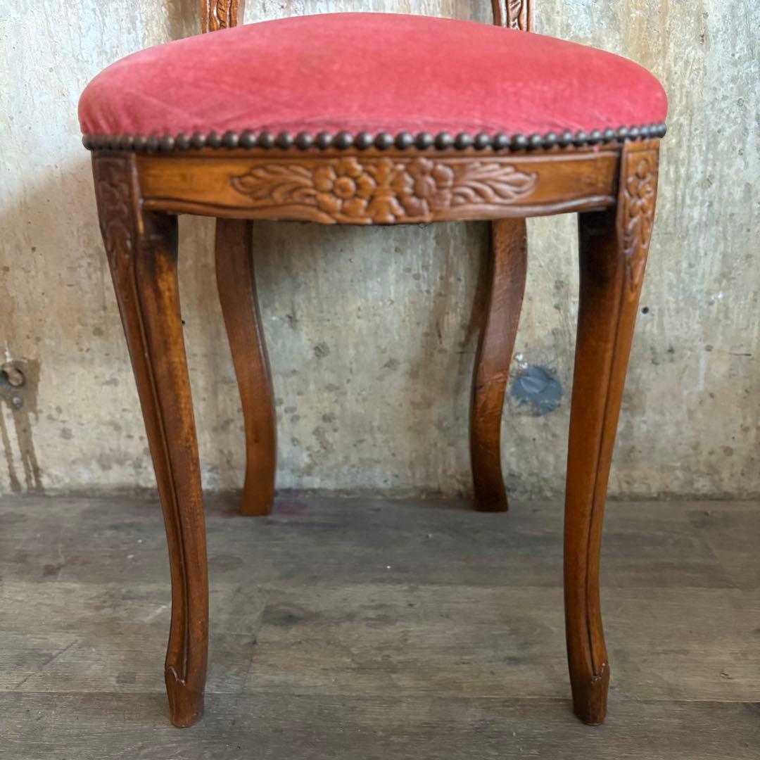 クラシック　リベット猫脚チェア