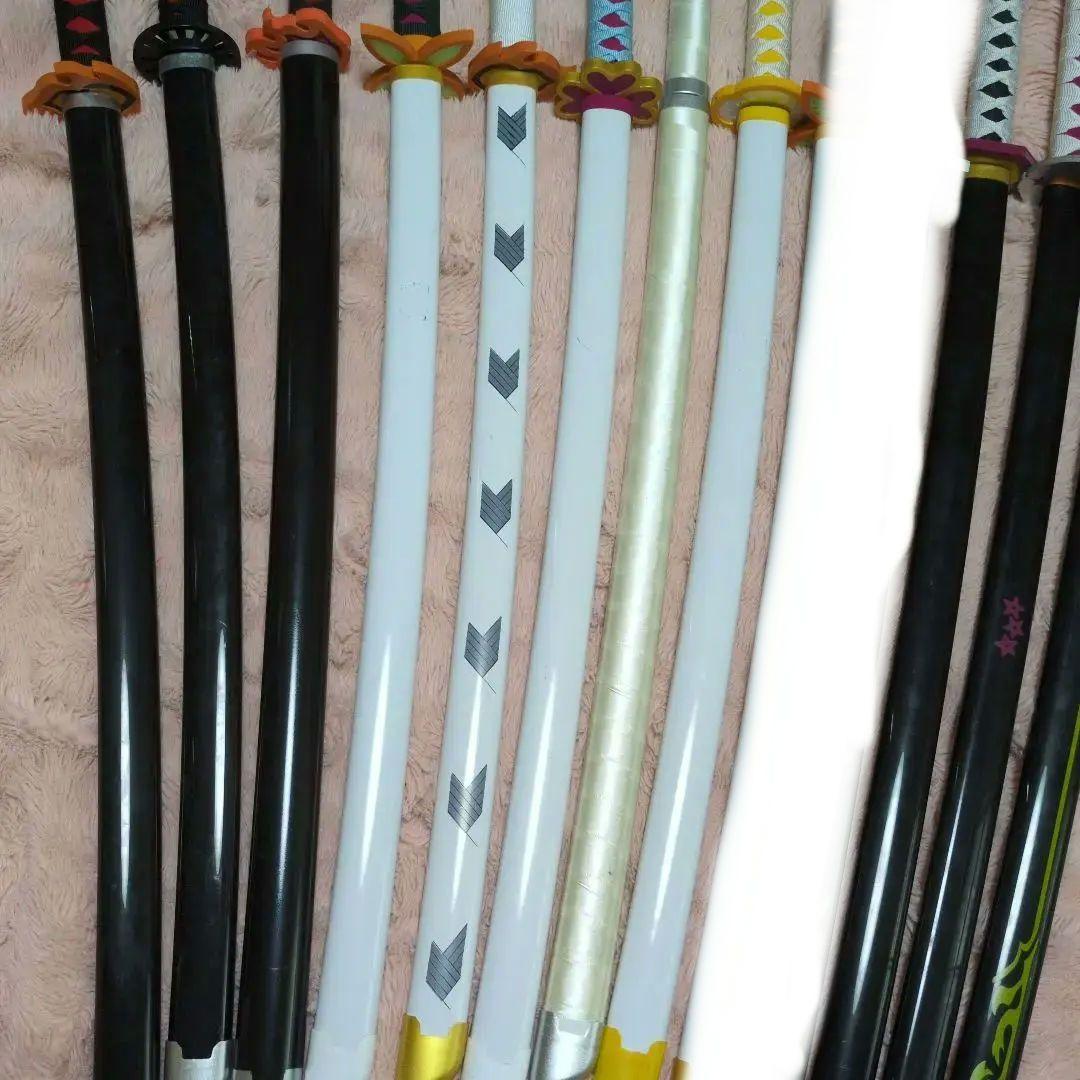 鬼滅の刃　日輪刀　コスプレ　11本セット