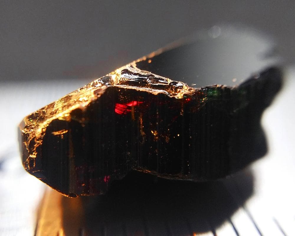 388 カラーチェンジ クロムトルマリン 結晶 原石