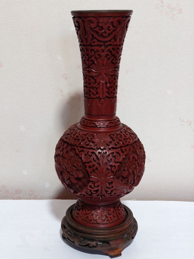 ♦中国古玩 古美術品 堆朱彫漆天球瓶 漆芸 花器飾り 置物 血赤色骨董品レア物