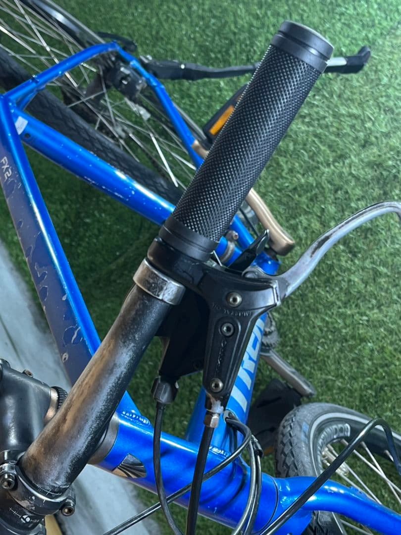 吉庵　お引き取り限定 Trek FX2 DISC 550mm 3x8段ギア