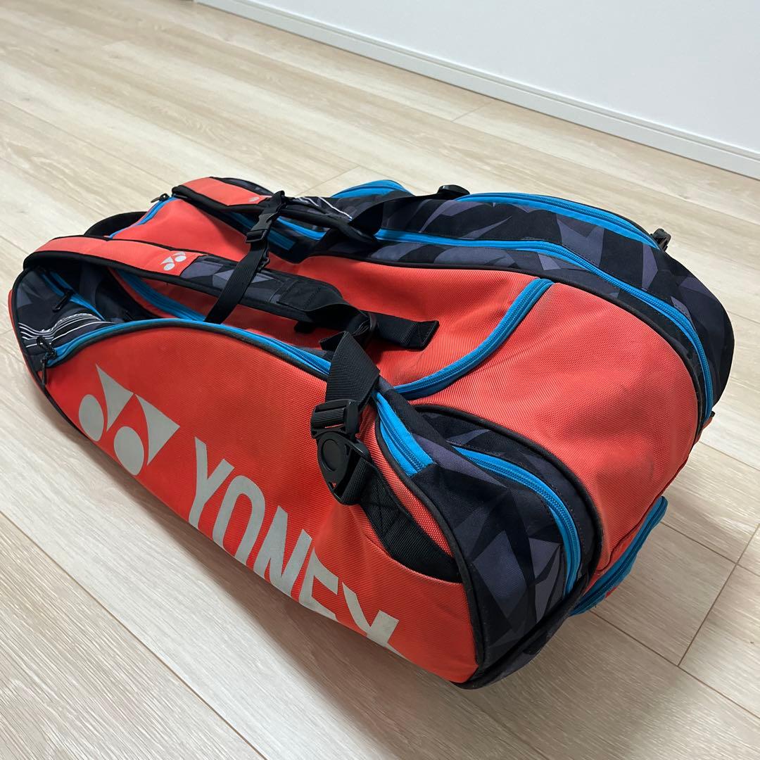 ラケットバッグ・硬式テニスラケット ブイコア 100[3本]