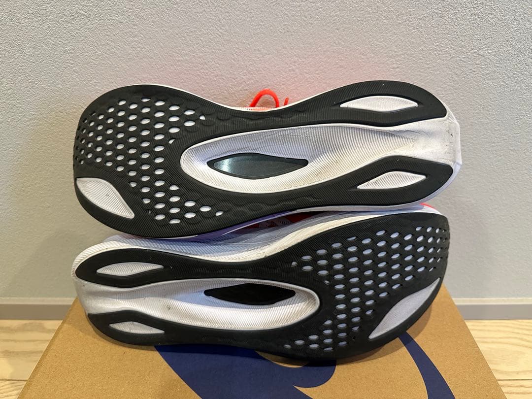 asics MAGIC SPEED 4ランニングシューズ 28.5cm