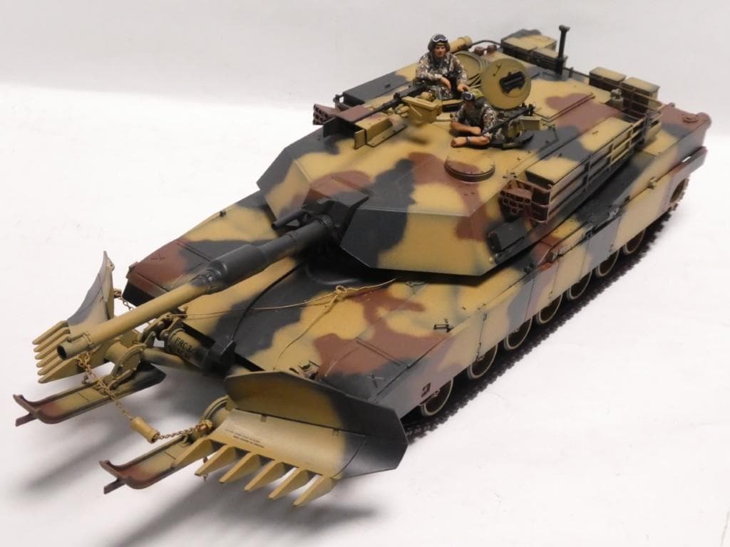 タミヤ 1/35 　アメリカ M1A1 マインプラウ　完成品