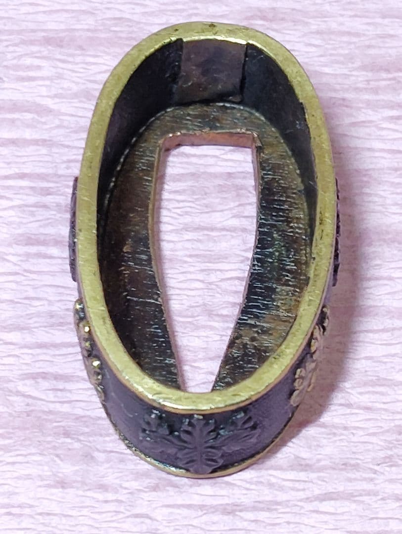 刀装具 縁頭 縁のみ 無銘 銅地 金色絵 魚々子地 五三桐紋図 時代物