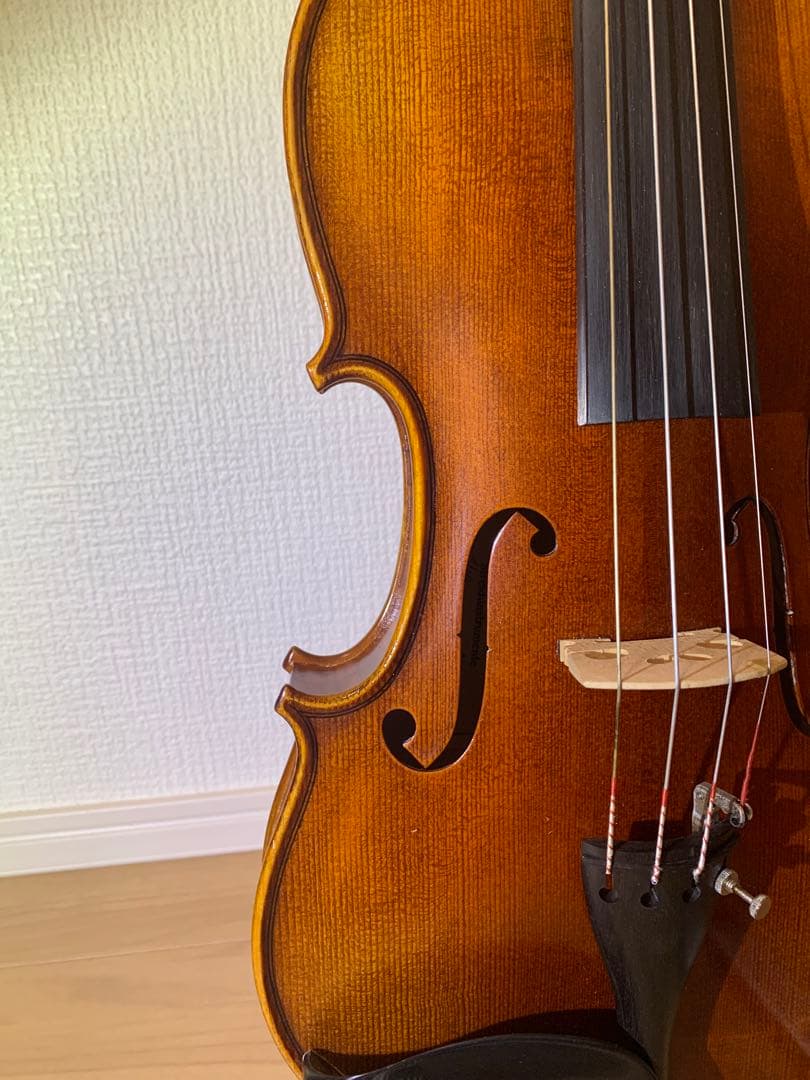 ドイツ製　4/4バイオリン　裏板一枚板　Walter E. Sandner