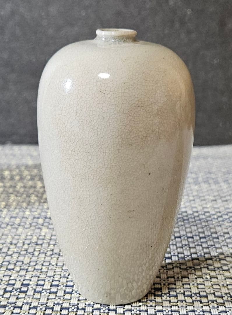 中国古陶磁器　中国古美術　古玩　清朝　 清代　白磁　点緑釉　小壺　花入　鼻煙壺