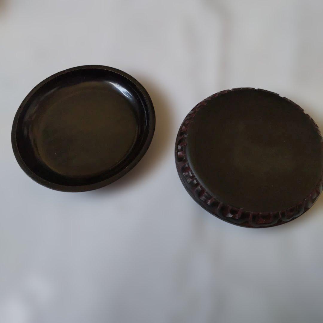 堆漆香合 『 雲彫紋 』 堆黒 香合 堆漆黒香合 共箱 茶道具 美品 です。