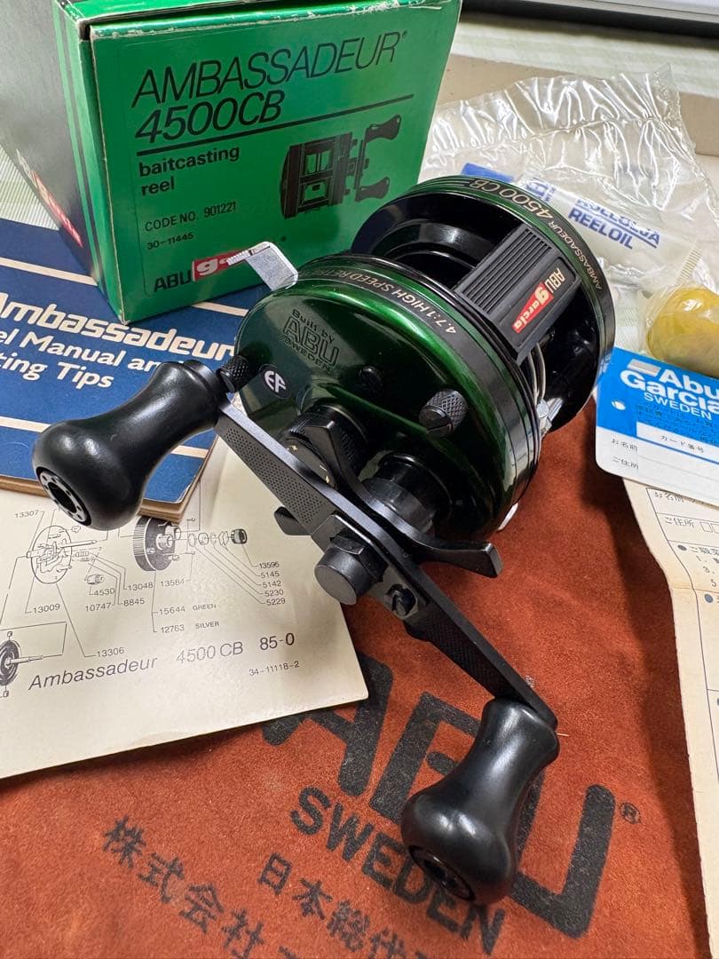 アブガルシア アンバサダー 4500CB グリーン Abu Garcia