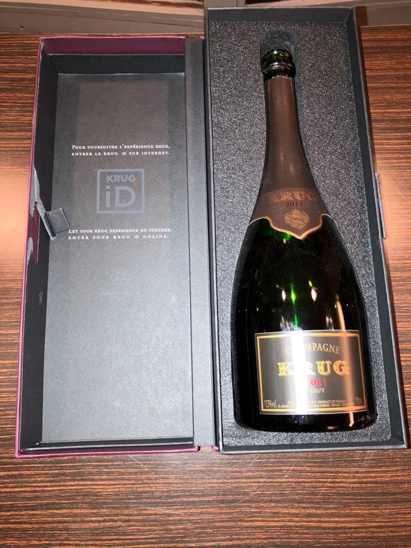 【希少】クリュッグ 2種空き瓶2本ケース2