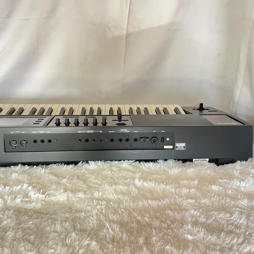 Roland ローランド FA-08 88鍵　上村ひなの