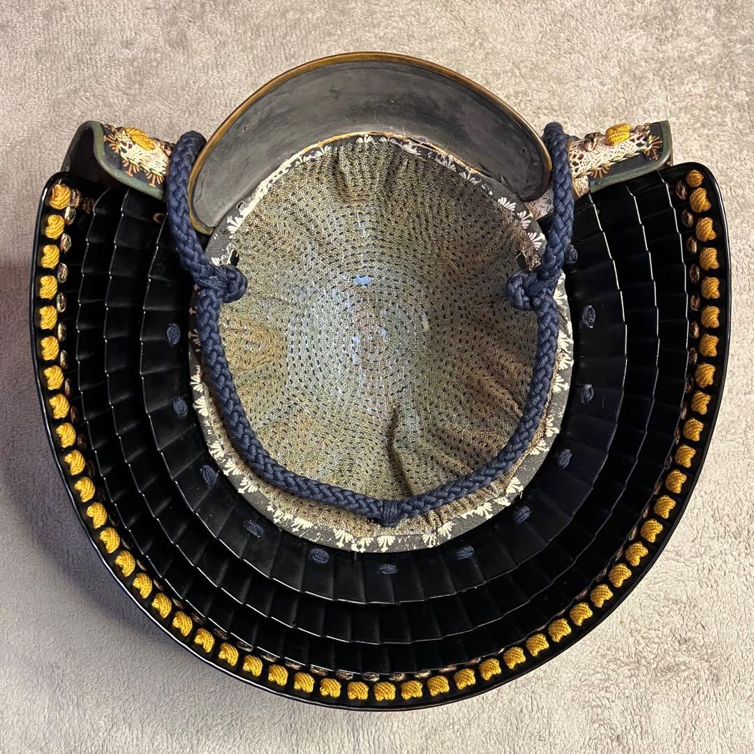 超美品！『薩摩国住光忍十一代作』日本 甲冑 錆胴鉄錆鋲当世具足『鎧 一式』等身大