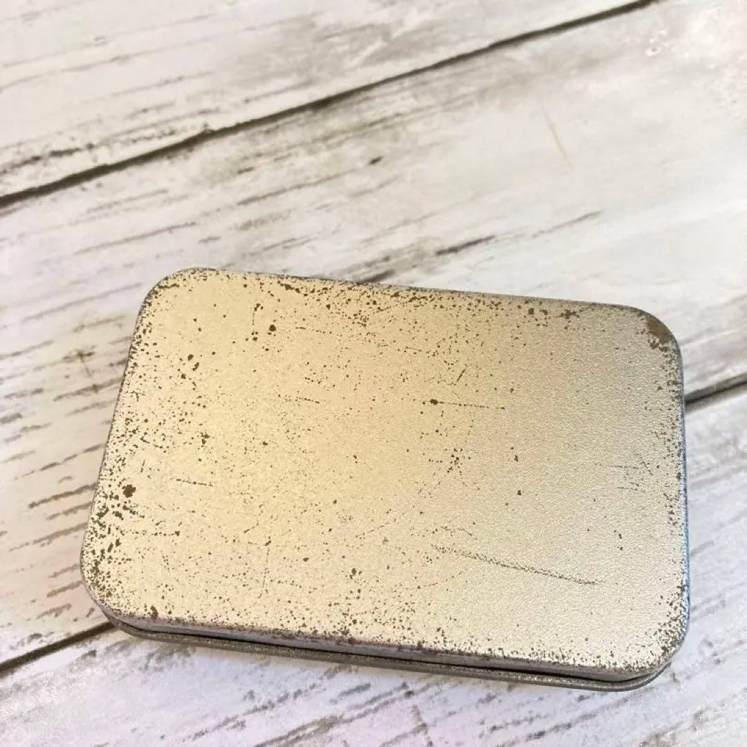 ウルトラマン　限定品　30周年　ピンバッジ