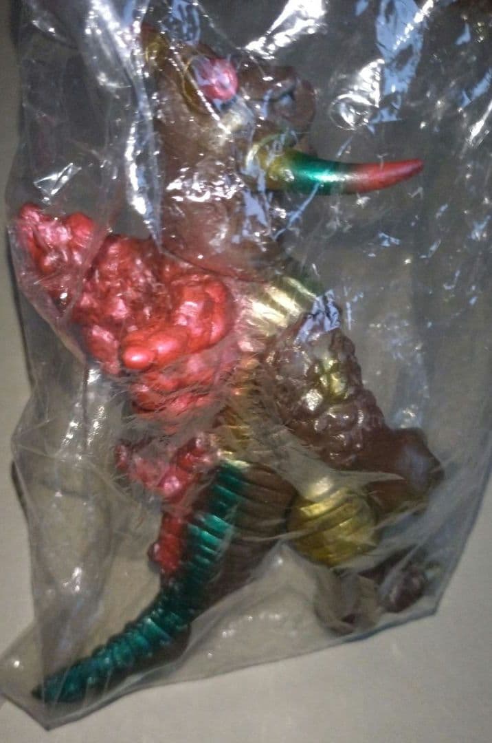 ベアモデルソフビオール怪獣コレクション地底超獣ギタギタンガ未使用未開封限定50個