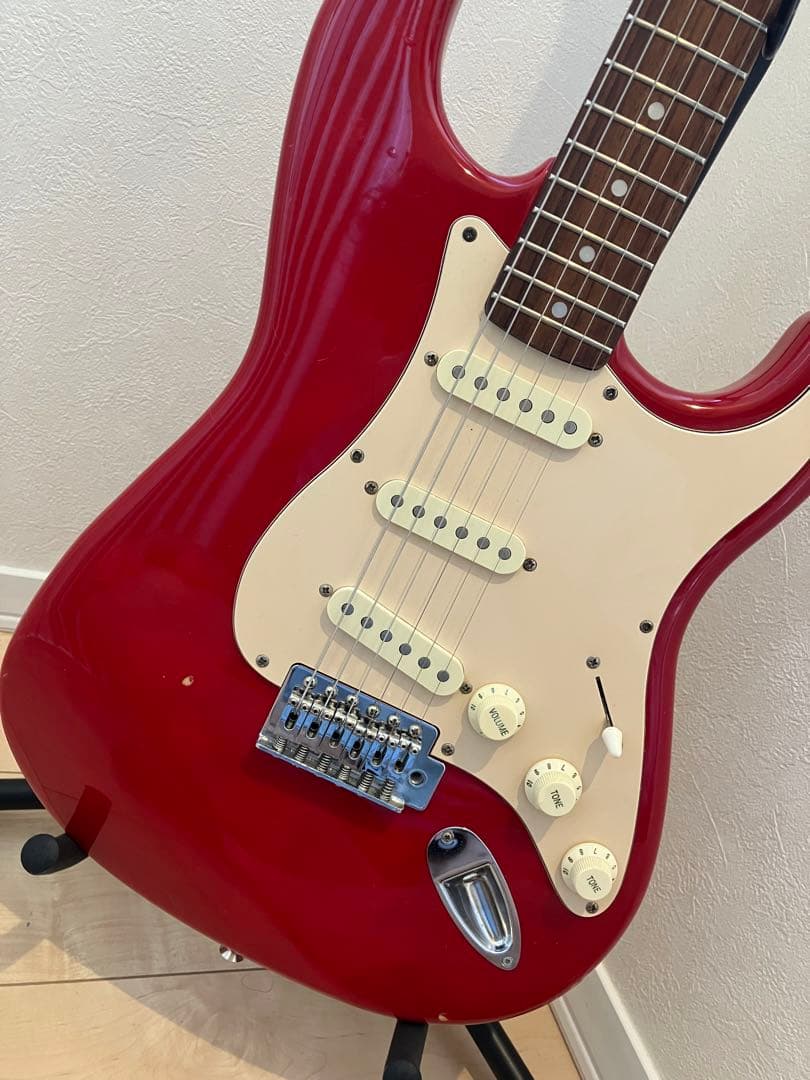 カスタム済み！スクワイヤーフェンダー ストラトキャスター