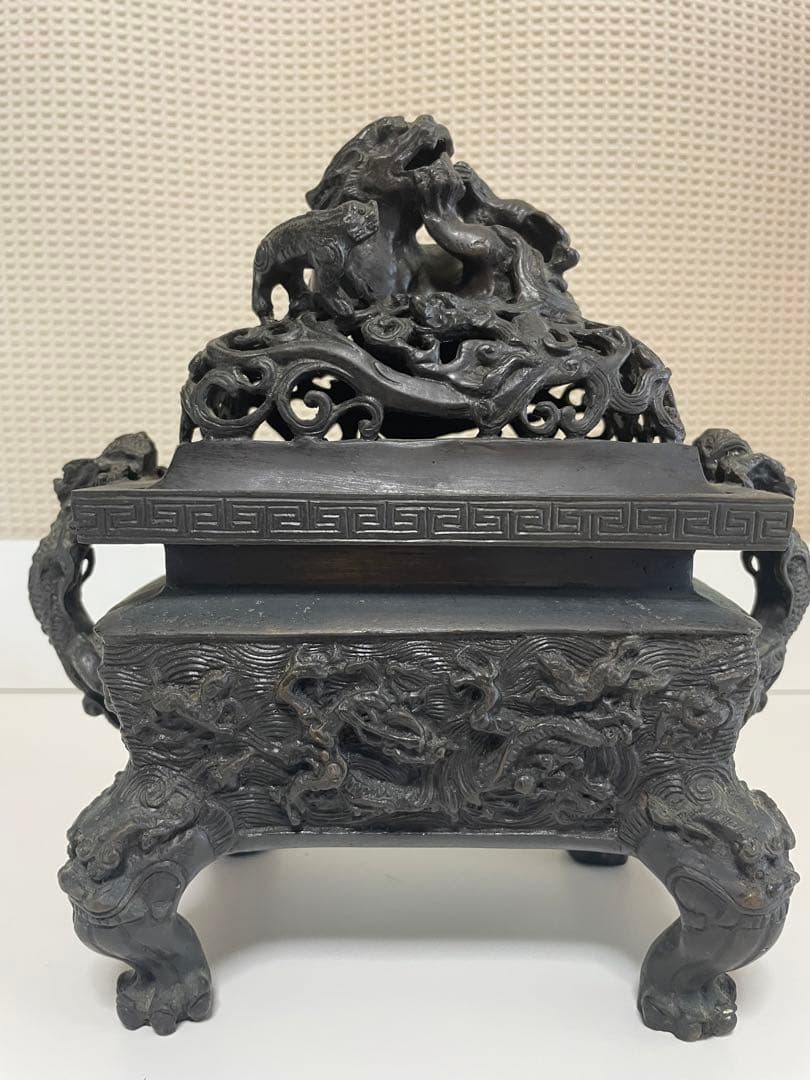 中国古美術　香炉　中国　獅子　銅　彫刻　卓上像　彫刻像　アンティーク　骨董