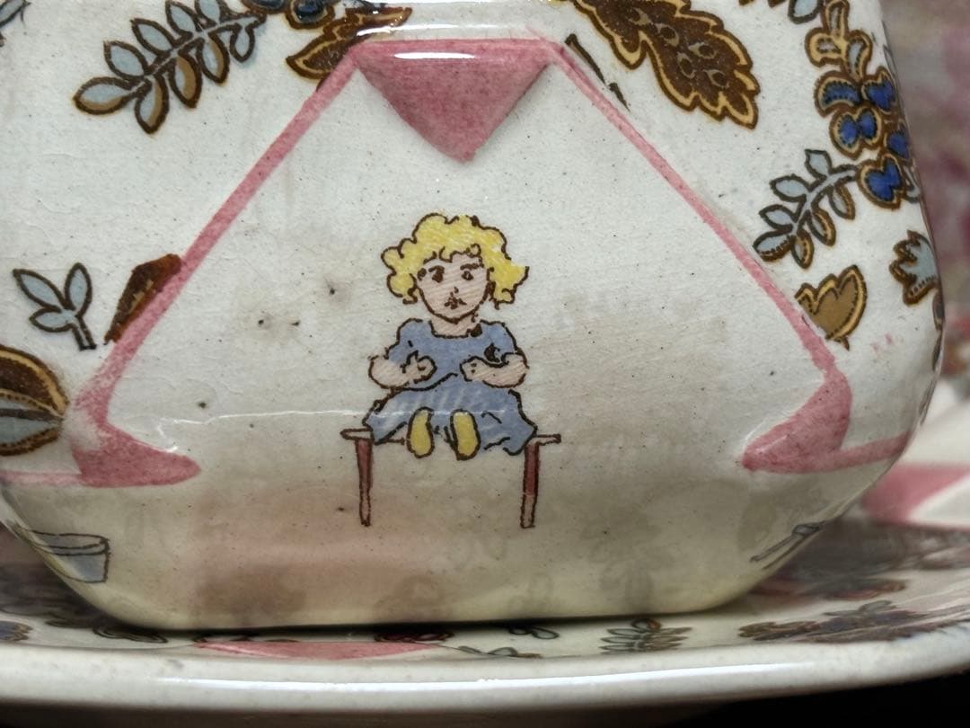 希少フランスアンティーク　サルグミンヌ　アンファンリシャールのカップ&ソーサー④