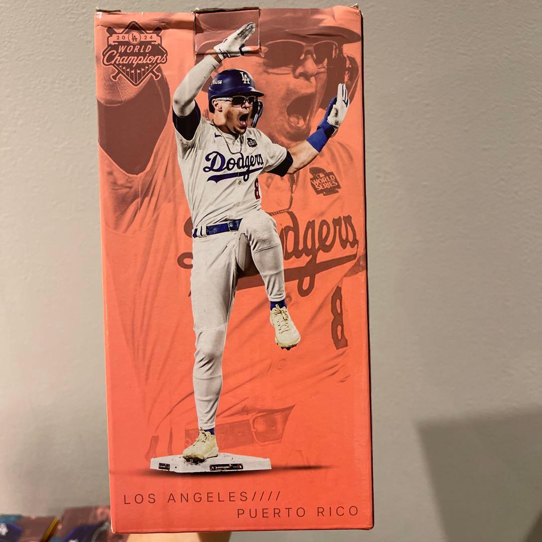 D*B様 【新品未開封】Dodgers Kiké Hernándezボブルヘッド