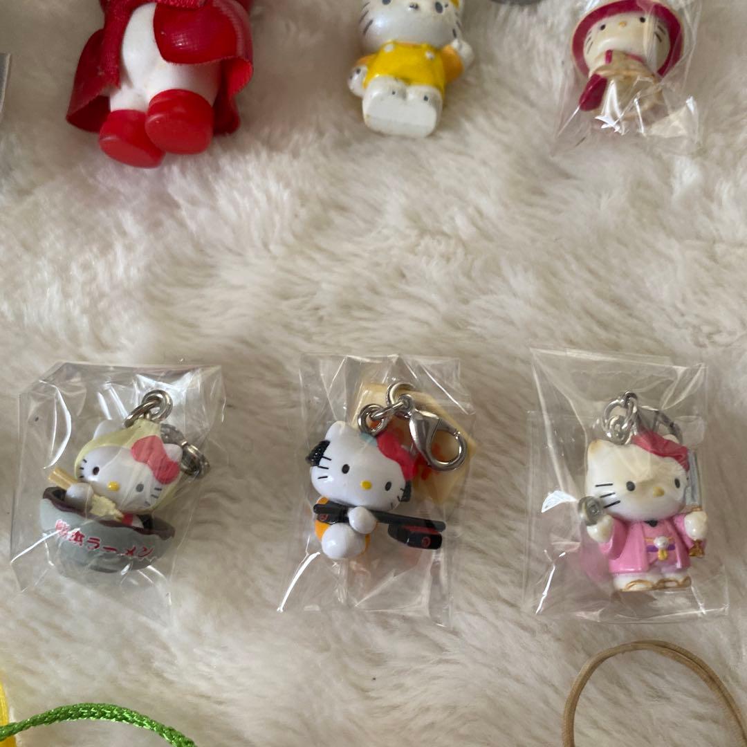 ハローキテご当地キーボルダー　 ストラップ 約32個セットまとめ売り