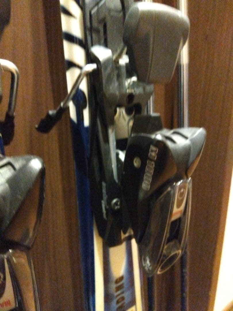 【うとさ様売却品】ATOMIC 男女兼用 スキーセット メンテ・WAX済✔