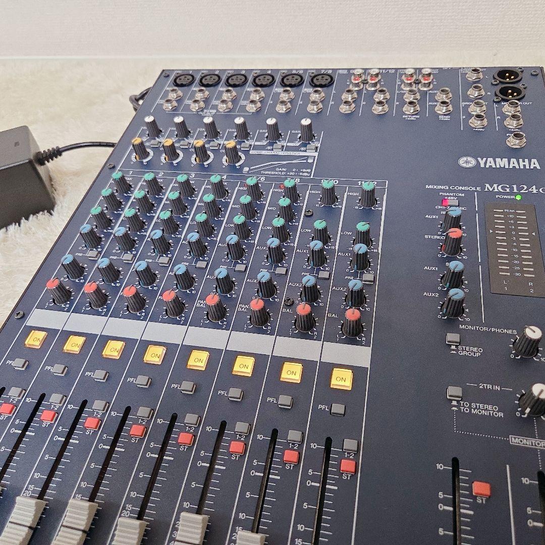 ★最終価格★YAMAHA MG124C ヤマハ ミキシングコンソール ミキサー
