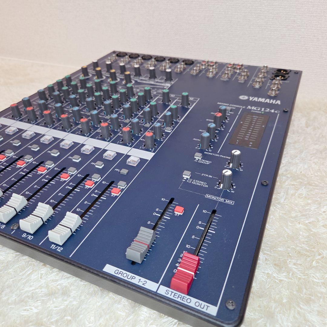 ★最終価格★YAMAHA MG124C ヤマハ ミキシングコンソール ミキサー