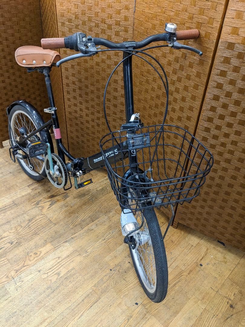 U051 折りたたみ自転車　20インチ　6段変速 オートLEDライト　ブラック