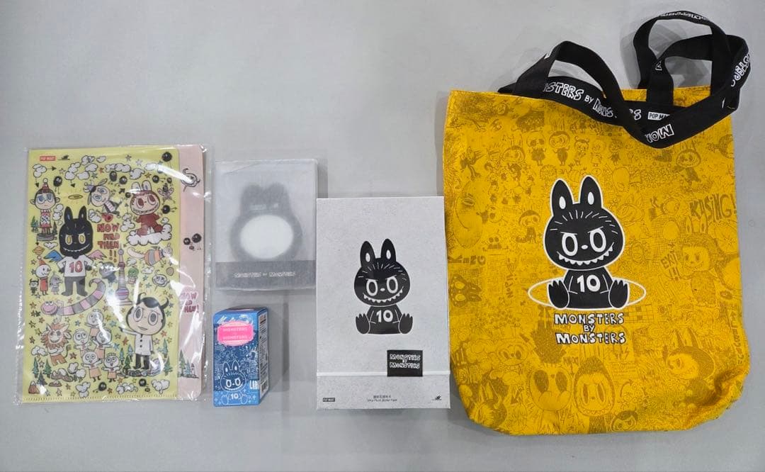 POPMART正規品 LABUBU 10周年記限定 新品