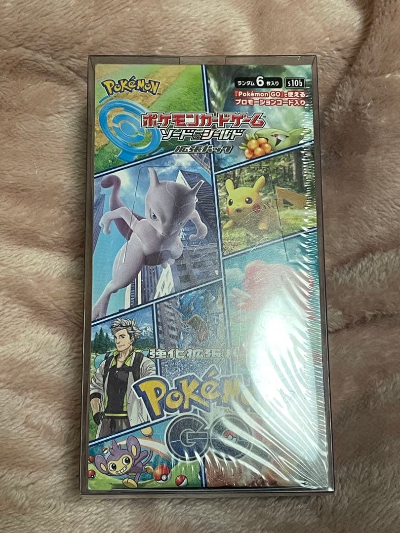 ポケセン産　ポケモンgo box シュリンク付き
