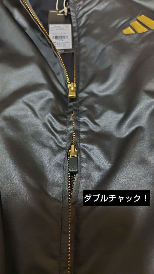 adidasウインドスーツセットアップ上下、光沢、ツヤL　 黒金