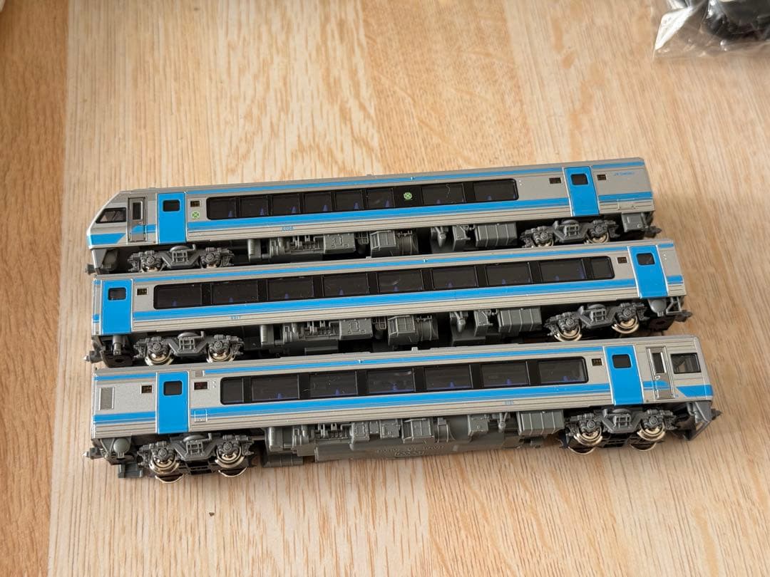 KATO JR四国2000系 特急 南風 3両 動力付き