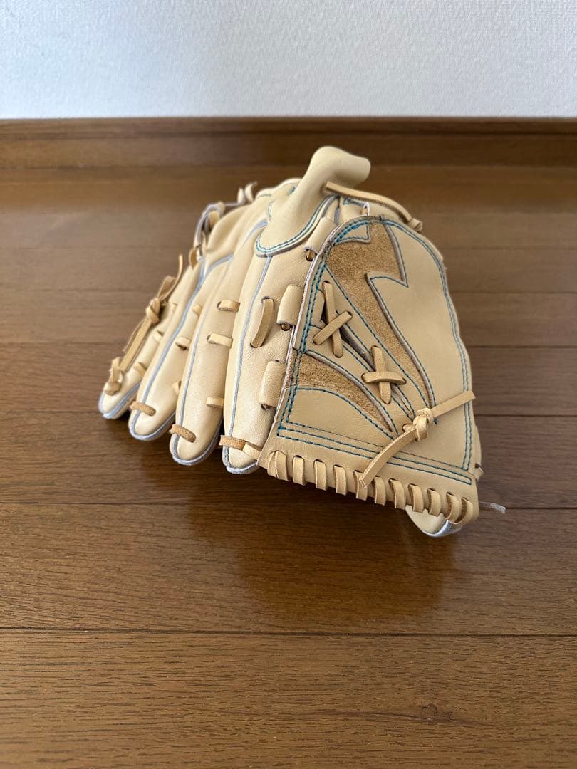 NoLimit(ノーリミット) 投手用オーダーグラブ