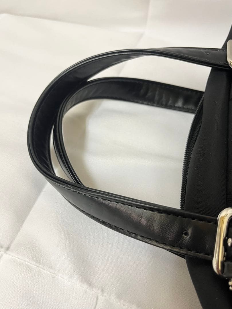 カステルバジャック　T挿しBEAR付き　サッチェルラウンドバッグ