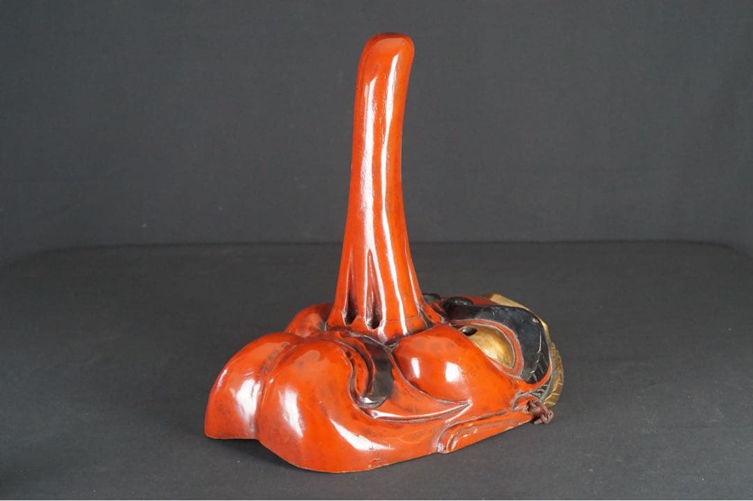 天狗面 木彫一刀彫 時代物 壁掛け 漆塗 縁起物 天狗