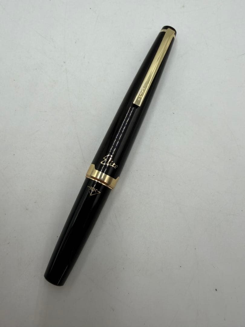 PILOT パイロット　万年筆 　ELITE エリート　18K　ブラック